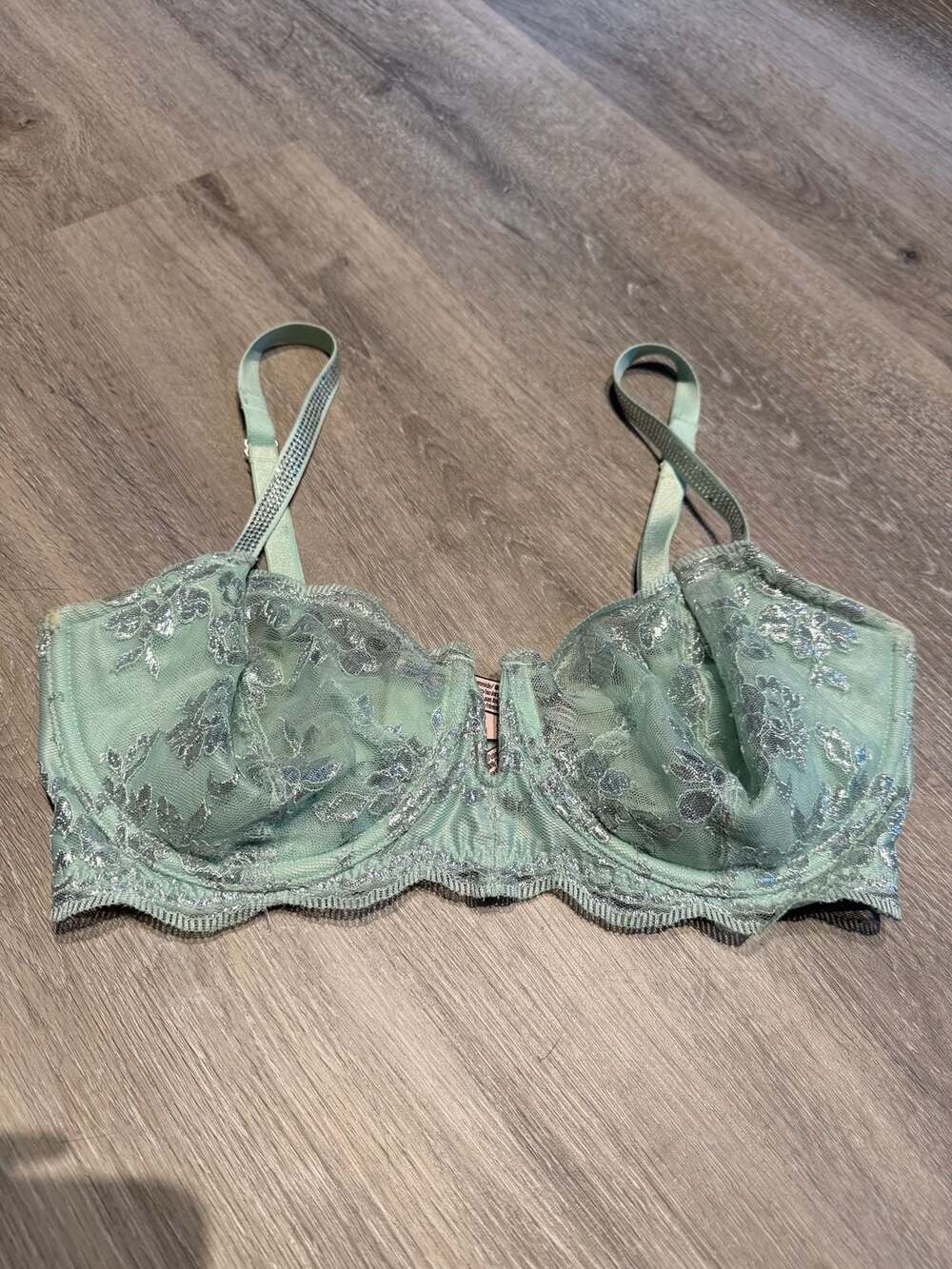 Victoria's Secret Dream Angels Push-Up Without Padding Bra Mint Green 32DDD